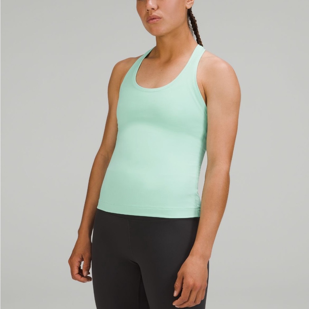 Lululemon cool raceback tank race length